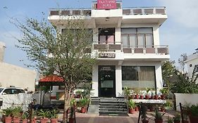 Taj Classic Agra